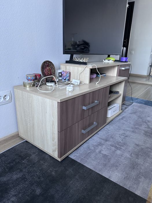 Тумба под телевизор