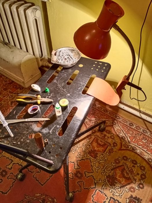 Металлическая подставка под телевизор СССР