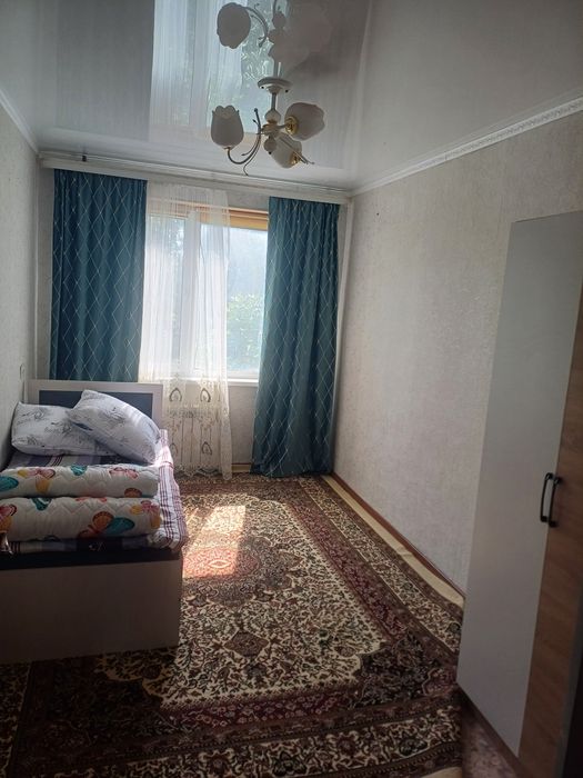Сдам 3 комнатною квартиру в центре