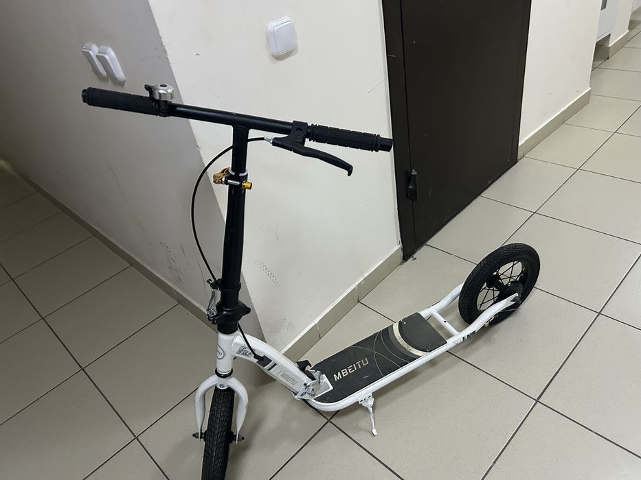 Самокат с тормозым