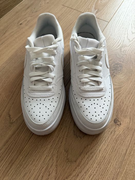 Кецове Nike Court Vision ALTA