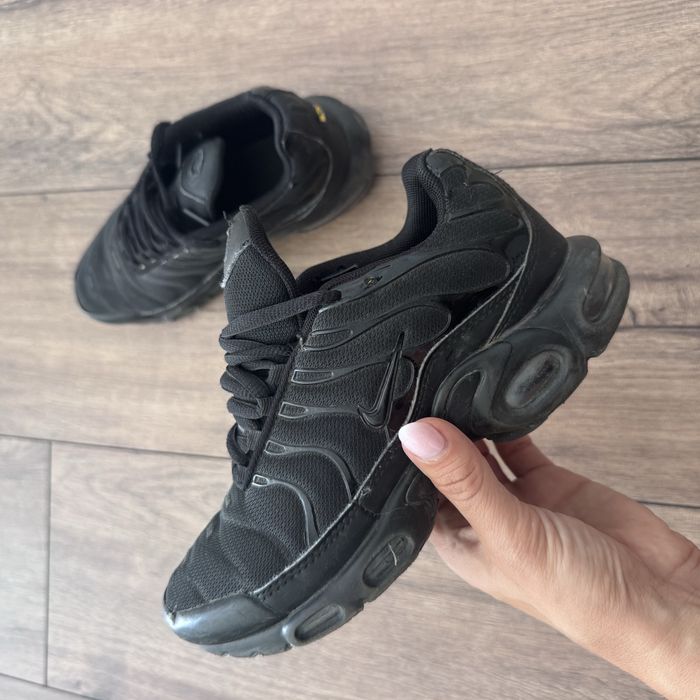 Air max plus all black детски 34