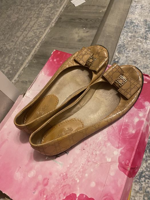 Продам обувь