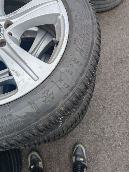 Гуми с Джанти за Mercedes E class W213 225/55 R17 Dot 2024