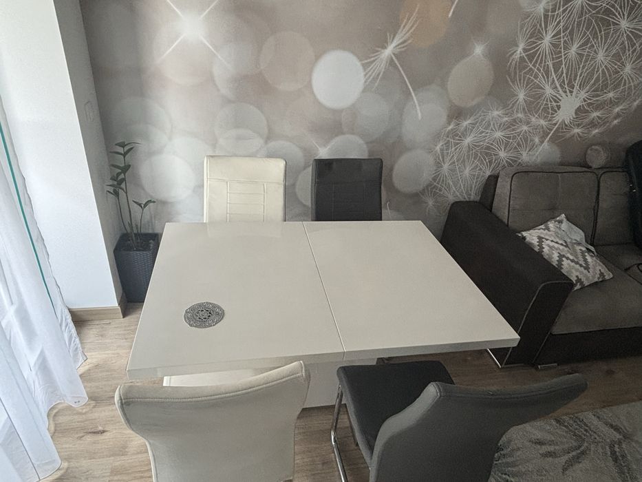 Masa extensibila si scaune mobexpert
