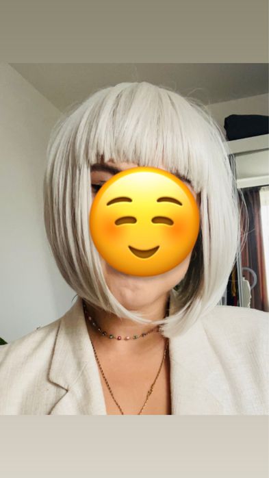 Peruca Belher blond platinat