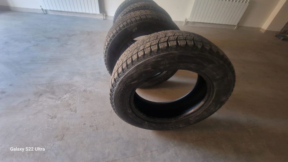 Продам зимнюю резину