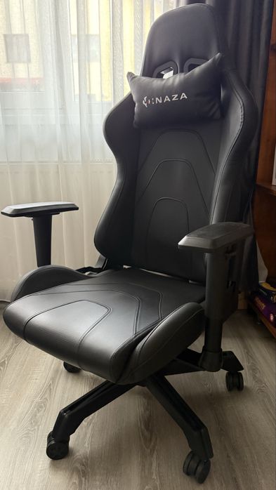 Inaza Obsidian Black Scaun gaming/office