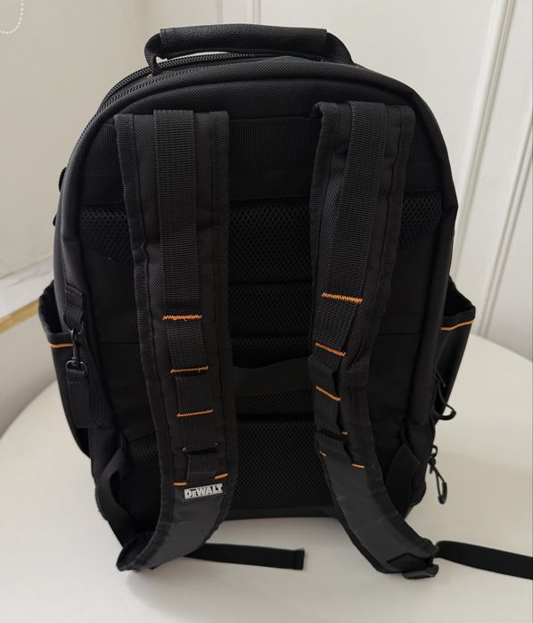 Рюкзак DeWalt McLaren Limited Edition