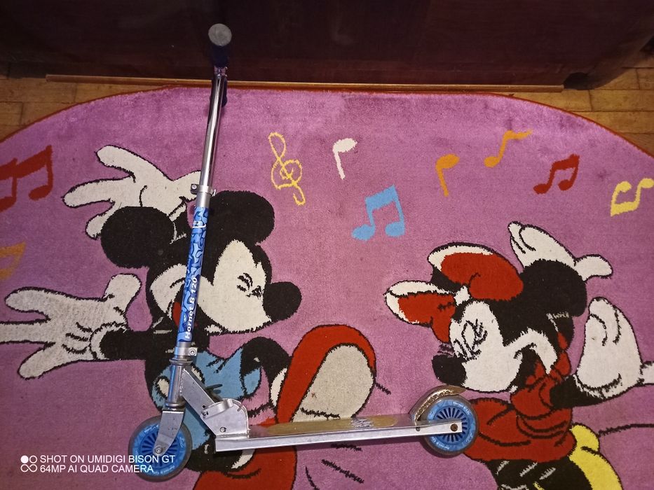 Trotineta copii Hornet B 120 pliabila aluminiu stare foarte buna