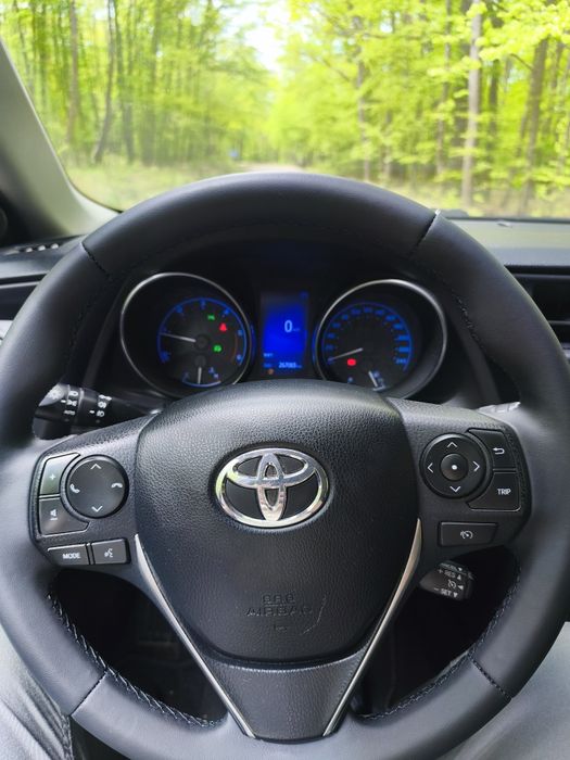 Toyota auris 1.6 diesel 2015