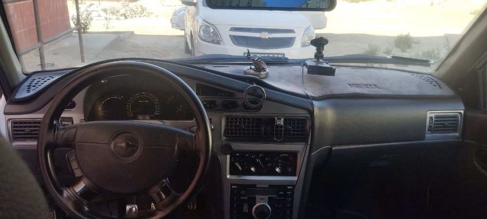 Nexia 2 1.6 dons 2015 sotiladi Dogovorgaxam beriladi