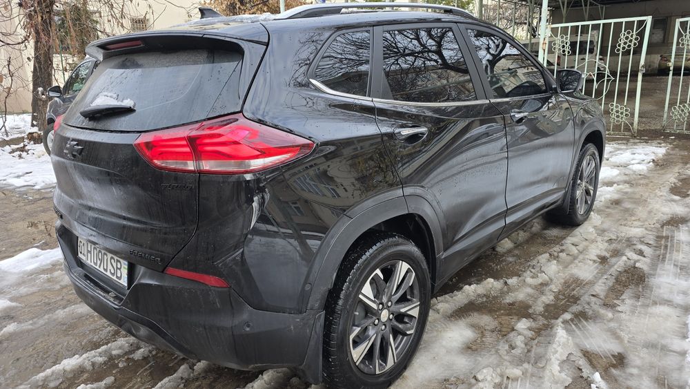 Tracker PREMIER Одни Руки брали с салона Всё Родное