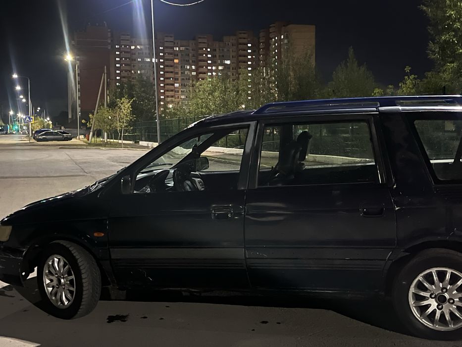 Продам Mitsubishi Space Wagon на ходу