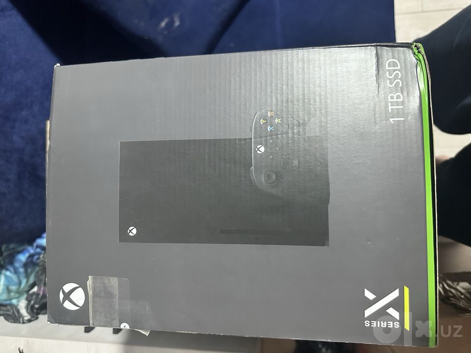 Продам Xbox X 1TB для игр гта6 понянит и еще качетво вытягивает
