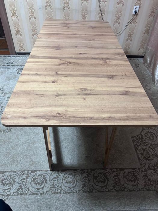 стол книжка новый