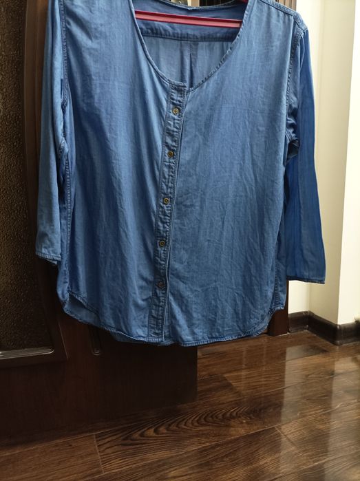 Джинсовая рубашка, привозная очень хорошем состоянии -48 размер