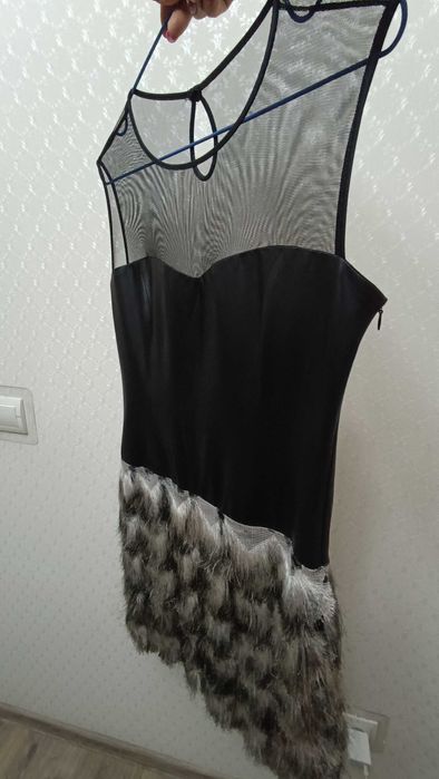 Продам платье 44-46 размера , классное , модное