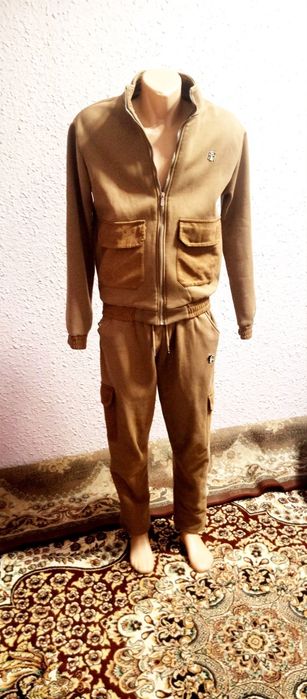 Спартивка для мальчиков размер 16