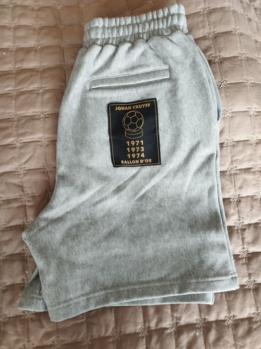 Cruyff Hoodie&Shorts