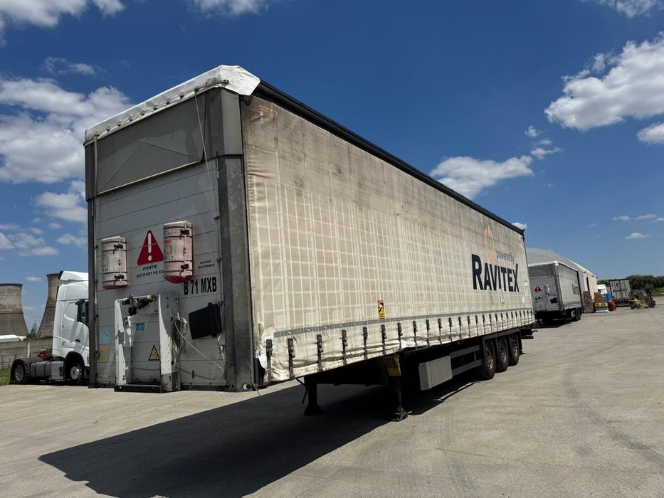 Schmitz Cargobull Varios Varios, 2016, ADR, certificat anvelope