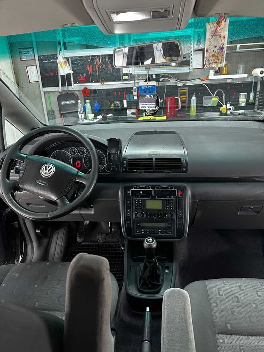 Mașina de familie vw Sharan 2009 7 locuri