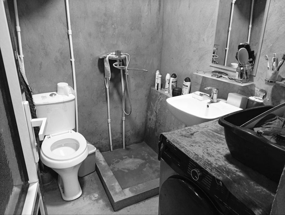 Kichkina 2 xonali uy sotiladi