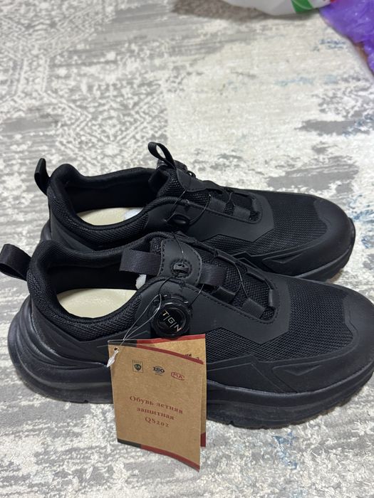 Красовка робочи  40 41 размер