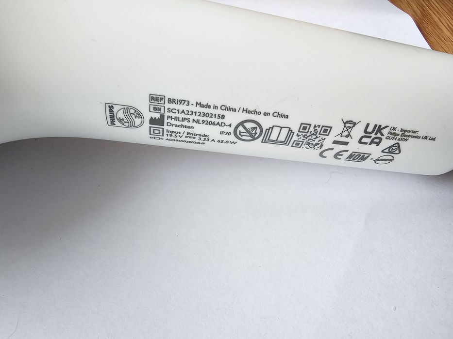 Philips Lumea Prestige BRI973 – Epilator IPL cu 3 capete inteligente