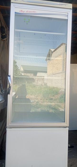 Холодильник сотилади