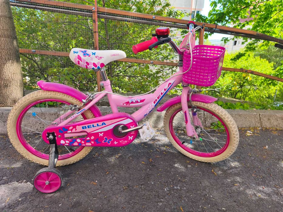 Vând bicicleta Bella ideala pentru copii de 5-8 ani