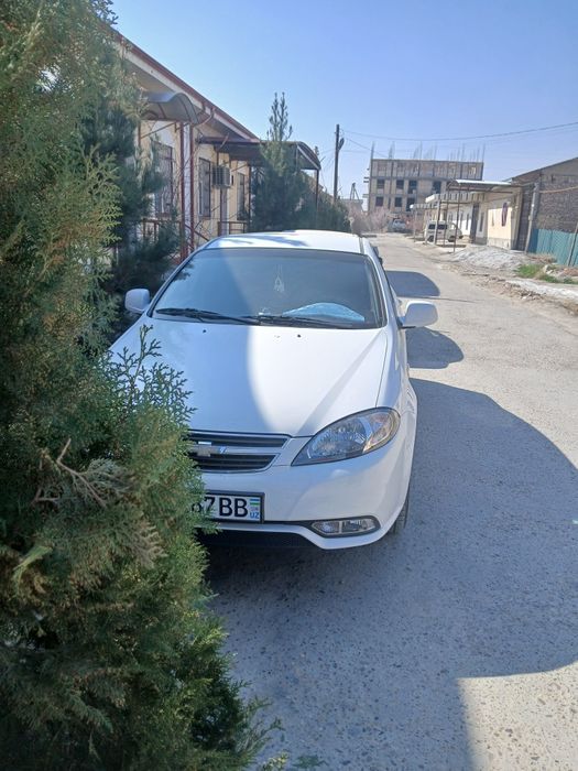 Автомобиль жентра