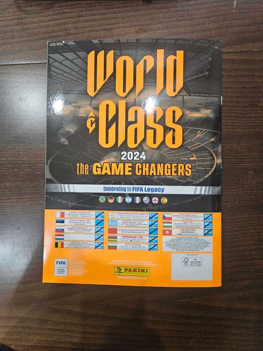 Албум за стикери World Class 2024, 100% Попълнен, Перфектно състояние!