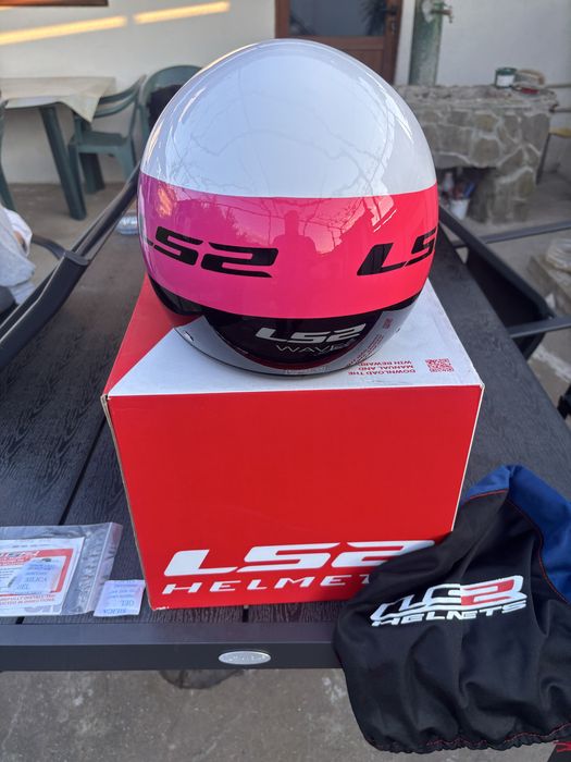 Нова каска LS 2 wave