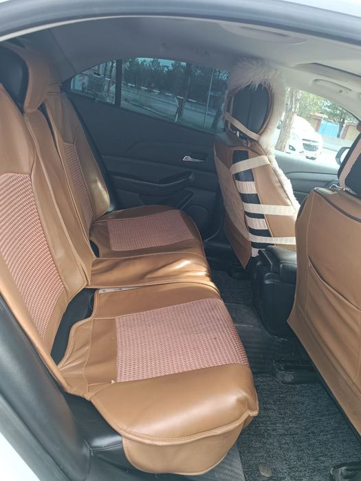 Shevrole malibu 1 sotiladi yili 2013 mexanika