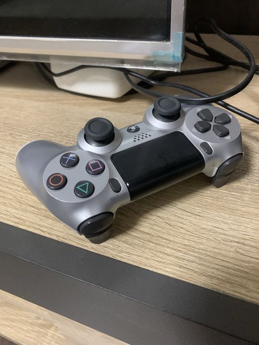 PlayStation 4 slim