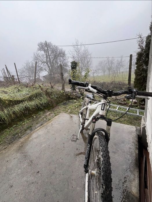 Bicileta de munte iron horse sachem 4.0