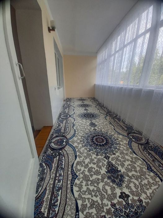 Продам 2 переделанная в трех 77 серия микрорайон