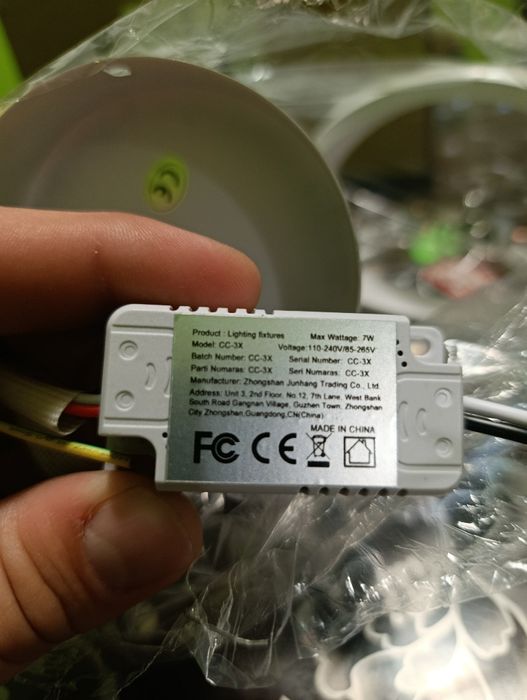 Модерен лед плафон 3000К,4500К,6500К (нов)