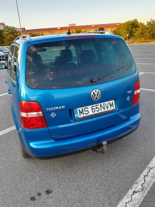 Volkswagen Touran 1.9 tdi.