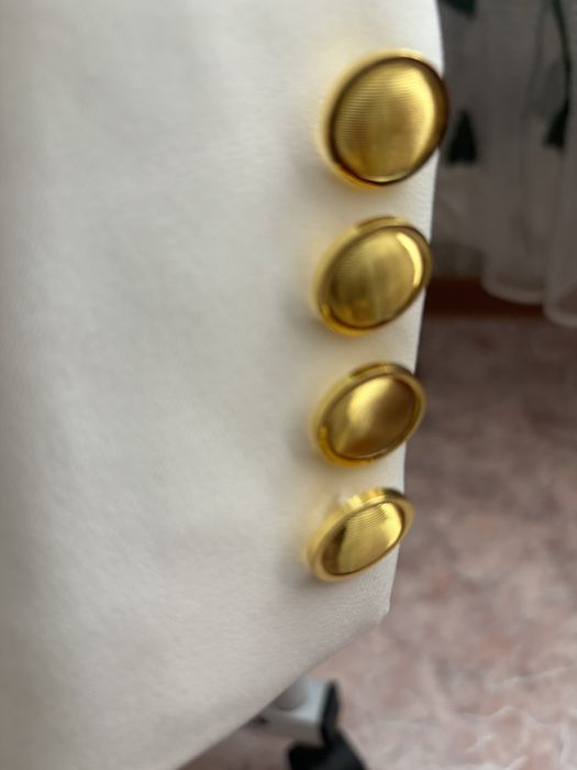 Пиджак белый размер М