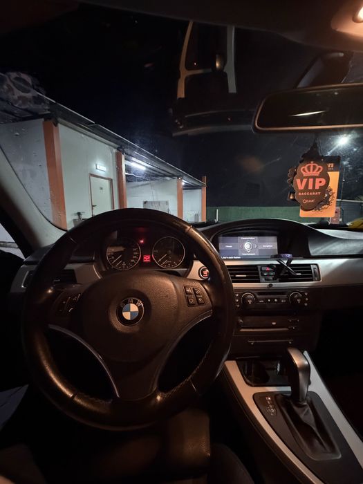 Bmw e90 163cp automat.