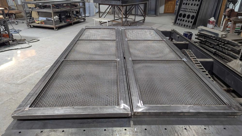 Межкомнатные двери в стиле лофт