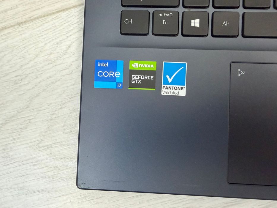 Laptop Asus Vivobook