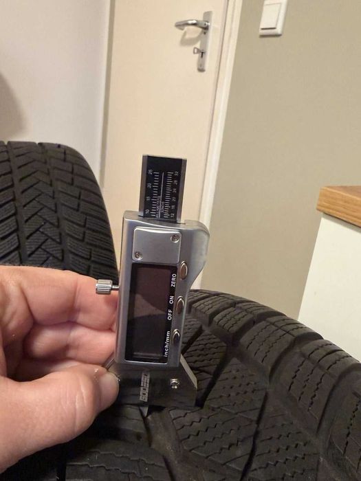 ОРИГИНАЛНИ джанти 21 със зимни гуми Ауди Audi А6 A6 С6 S6 Ц8 C8