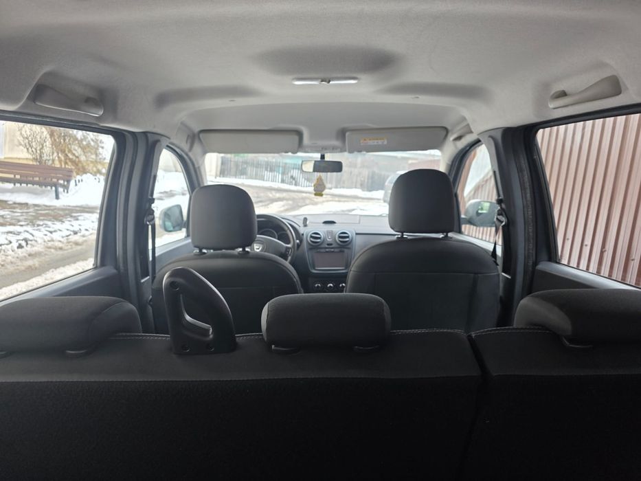 Vând Dacia Lodgy  Stepway 1.5 diesel,  7 locuri