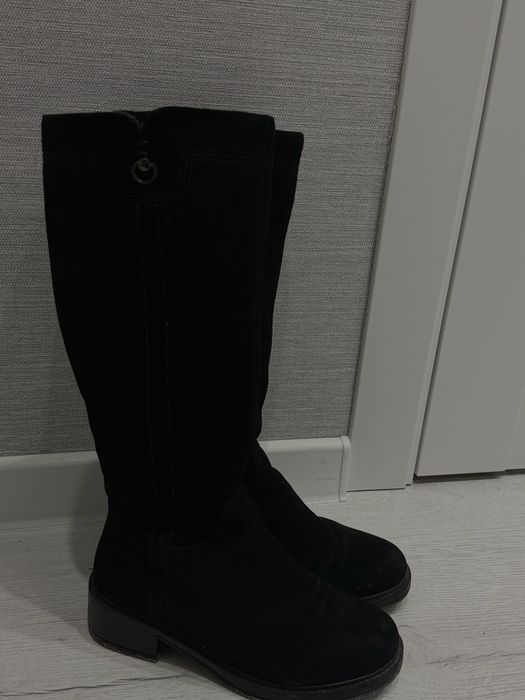 Зимние сапоги женские