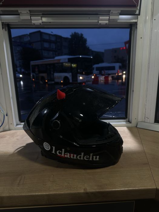 Vand casca moto MT
