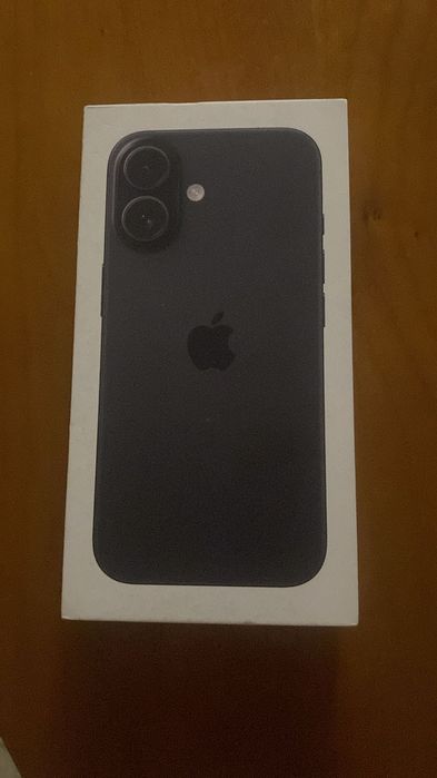 iPhone 16 черный 128 Гб