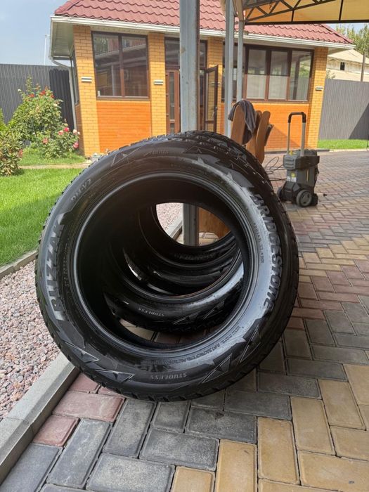 Продам зимние шины